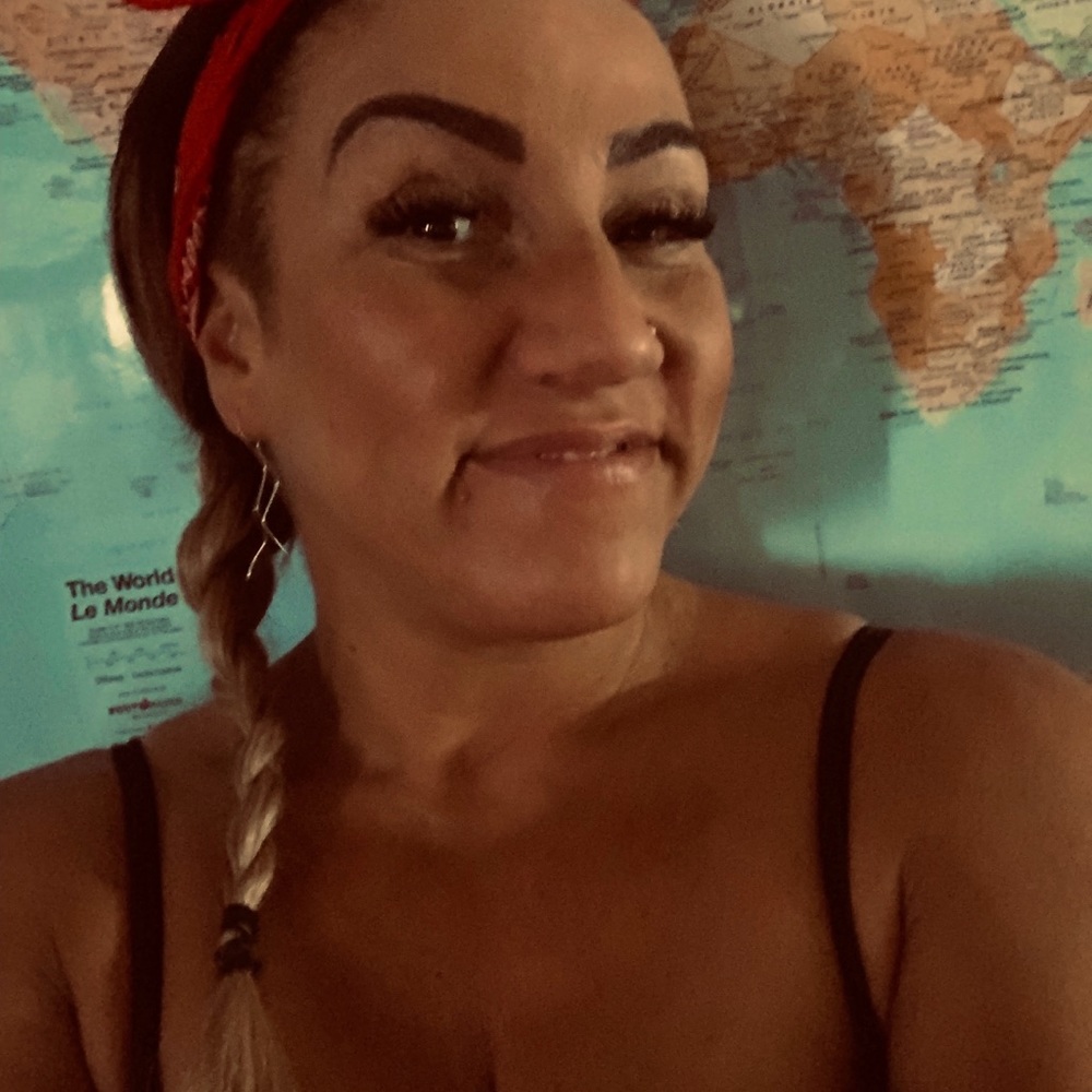 Meet your Posher, Robin